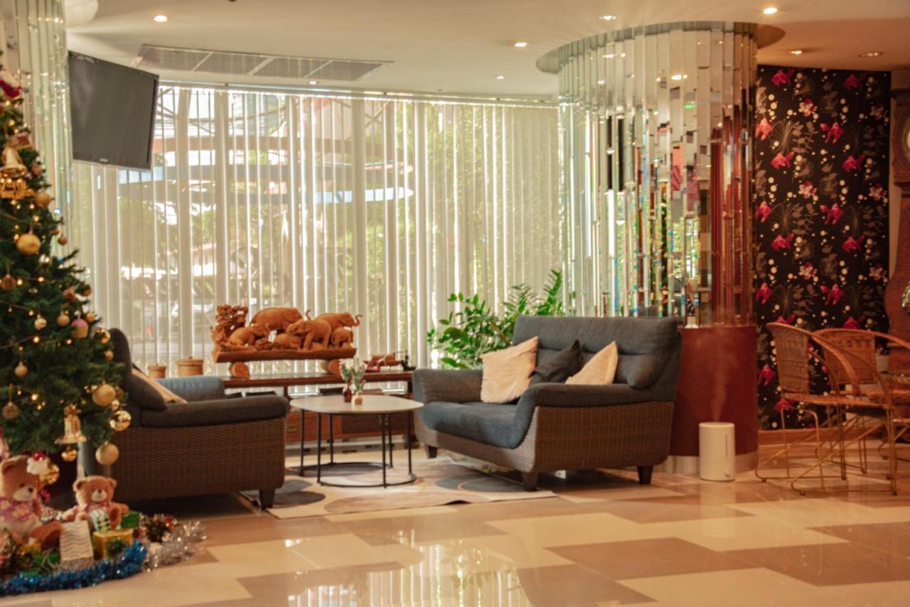 Aparthotel The Sunreno Sha 3*
