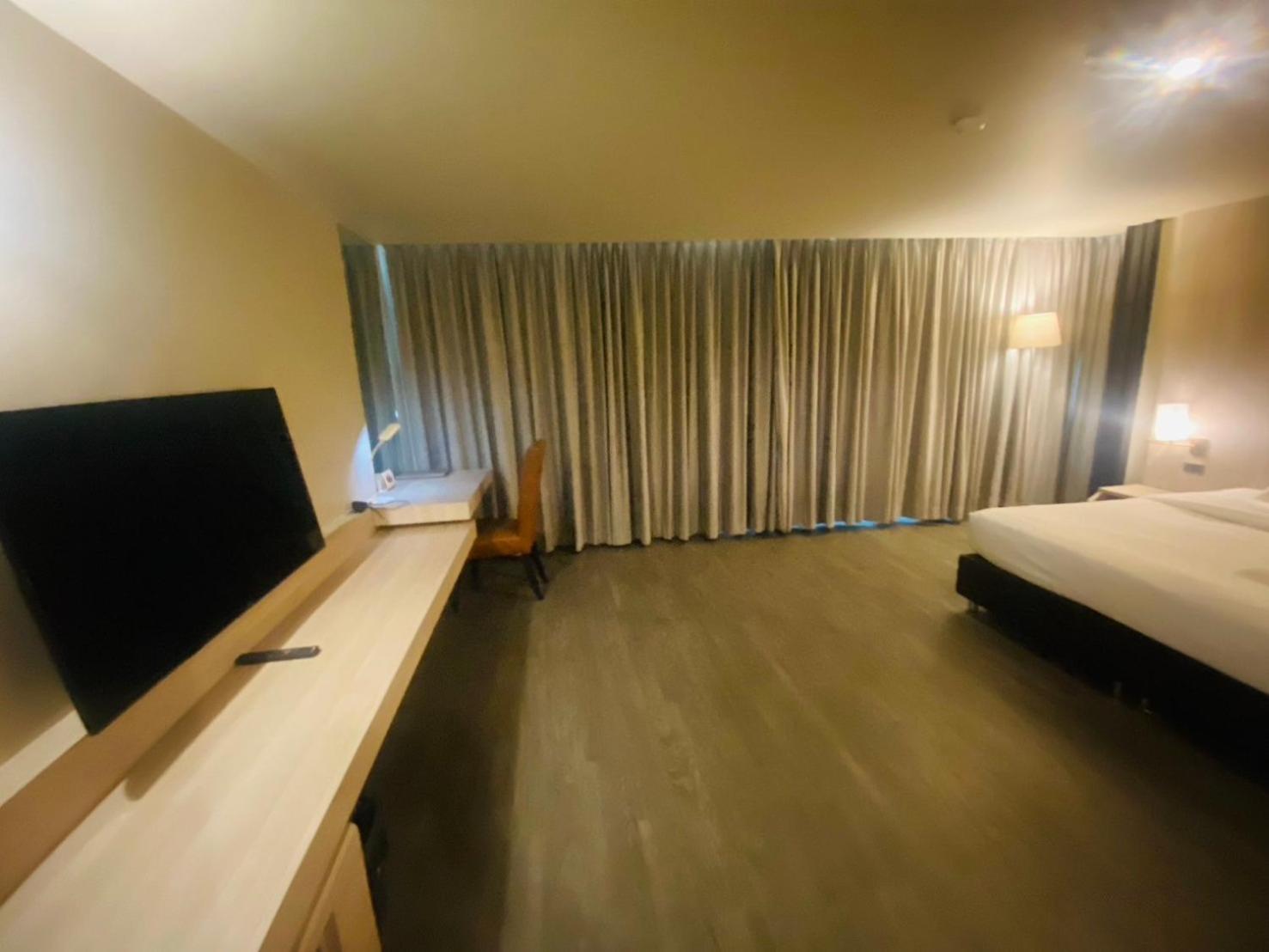 Gold Orchid Hotel 4*