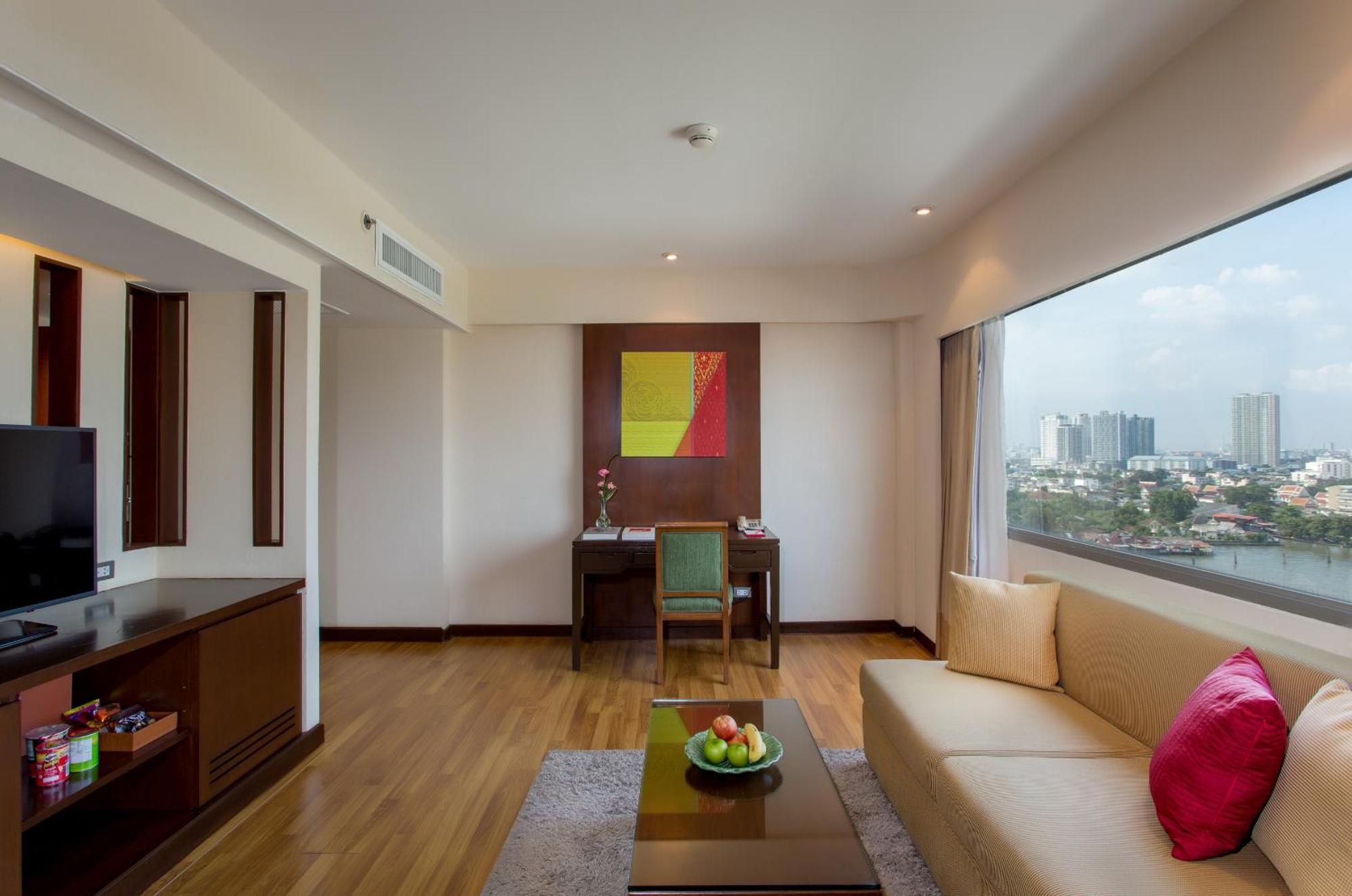 Ramada Plaza By Wyndham Menam Riverside Banguecoque