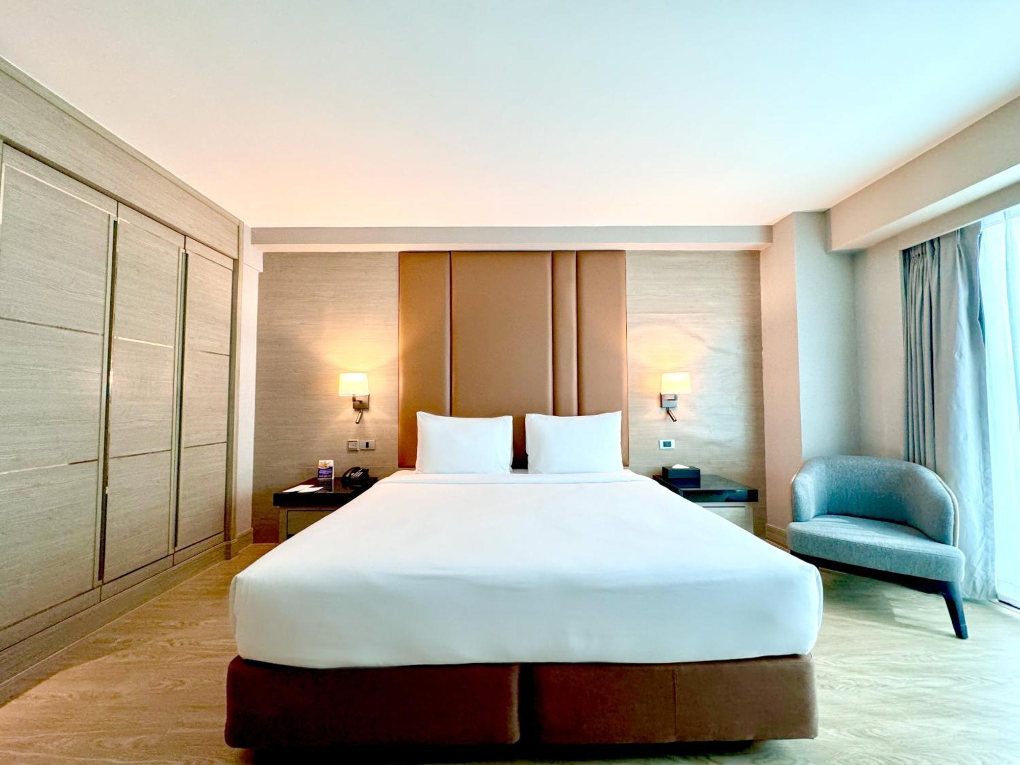 Hotel Ramada By Wyndham Sukhumvit 11 Bangkok