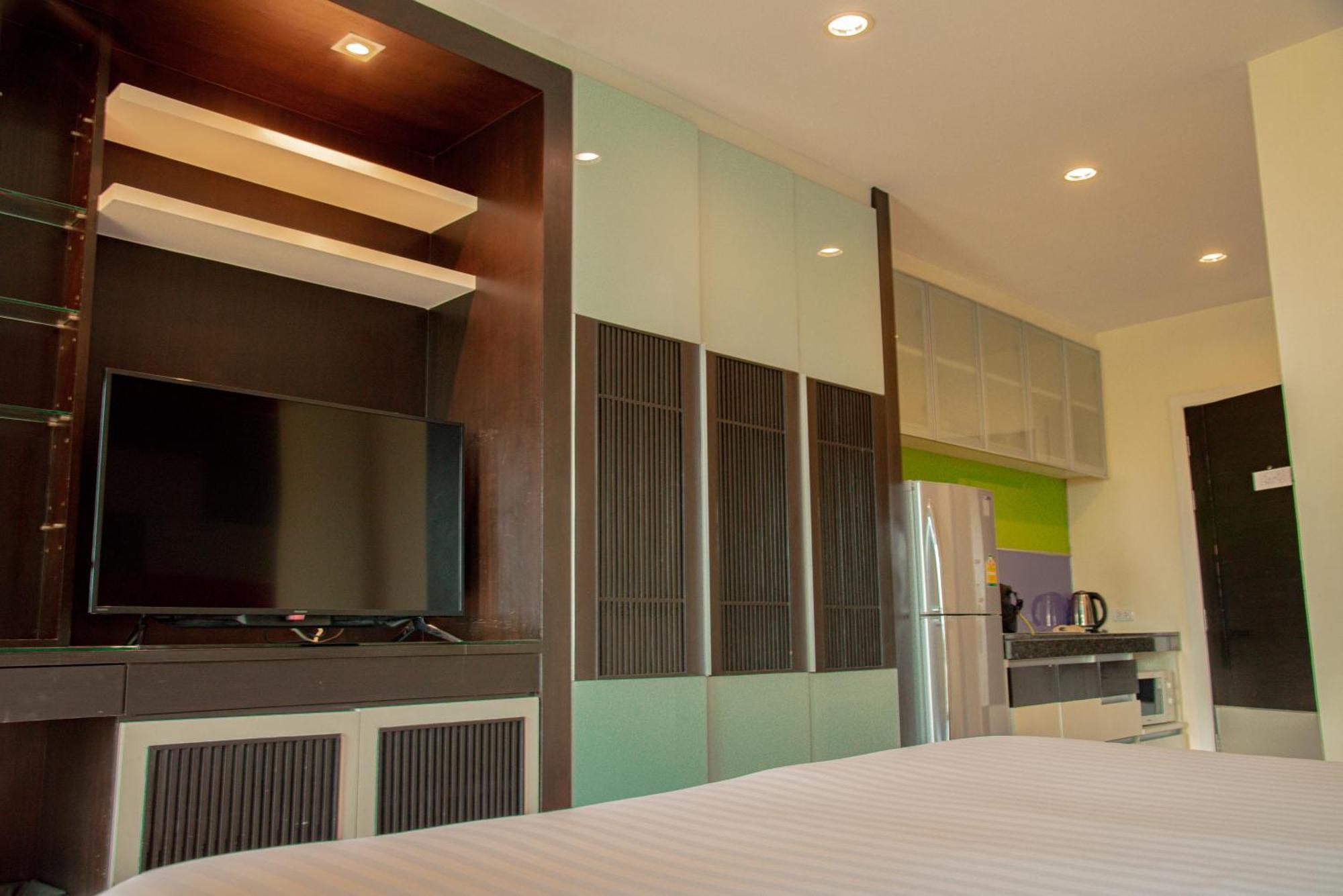 Aparthotel The Sunreno Sha 3*