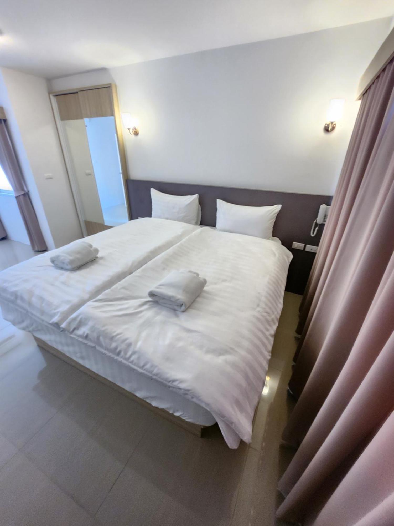 Prom Ratchada Hotell 4*