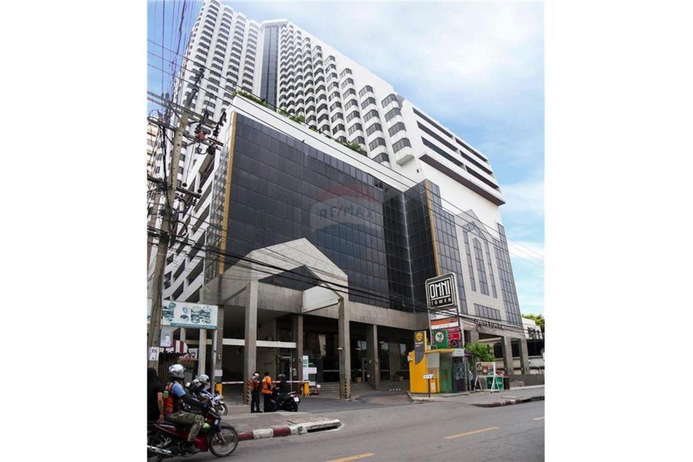 Omni Towers - Large 1 Bedroom Soi Nana Appartement *