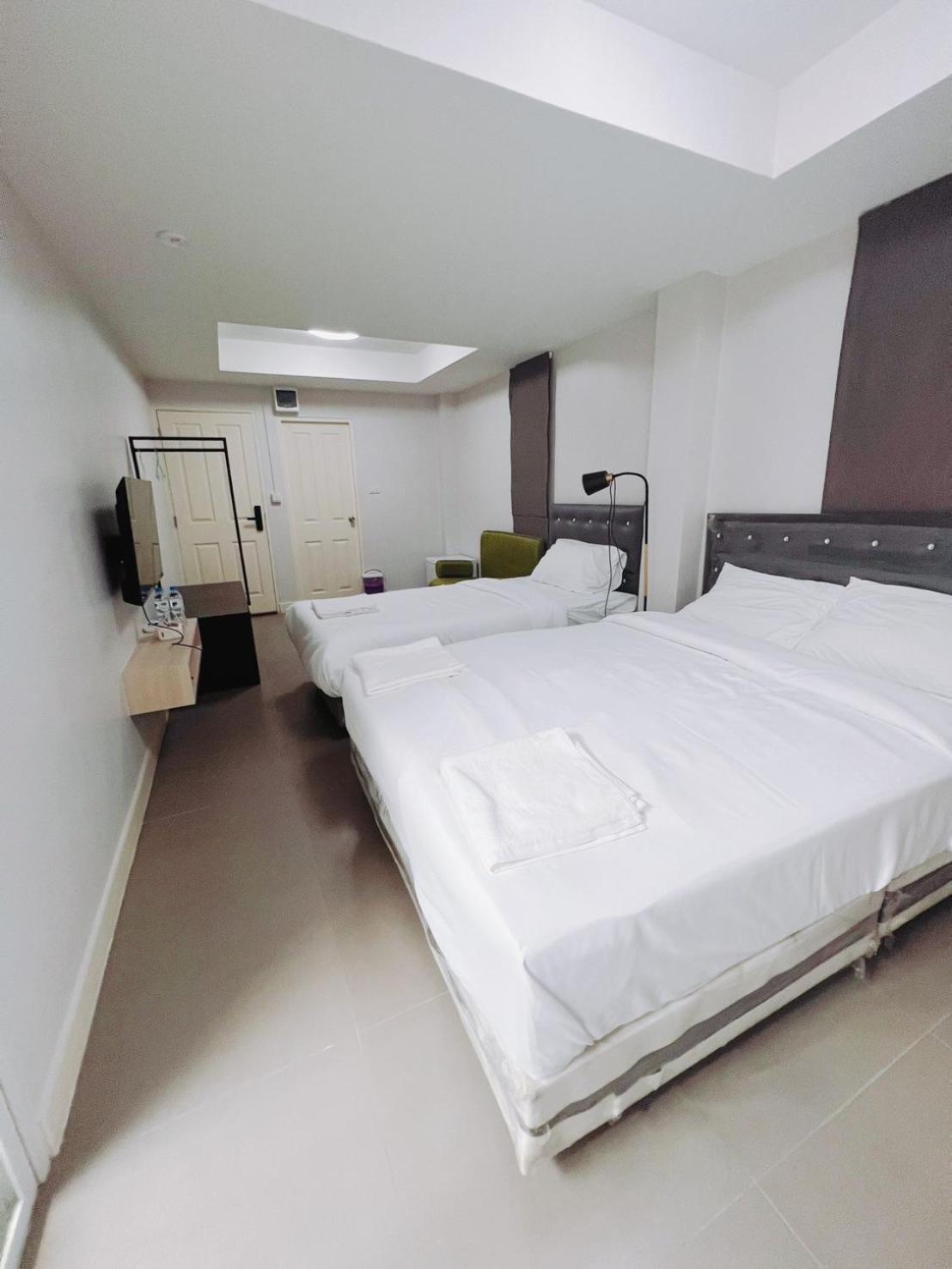 Mitr Mrt Samyot Station - The Grand Palace Appartement *