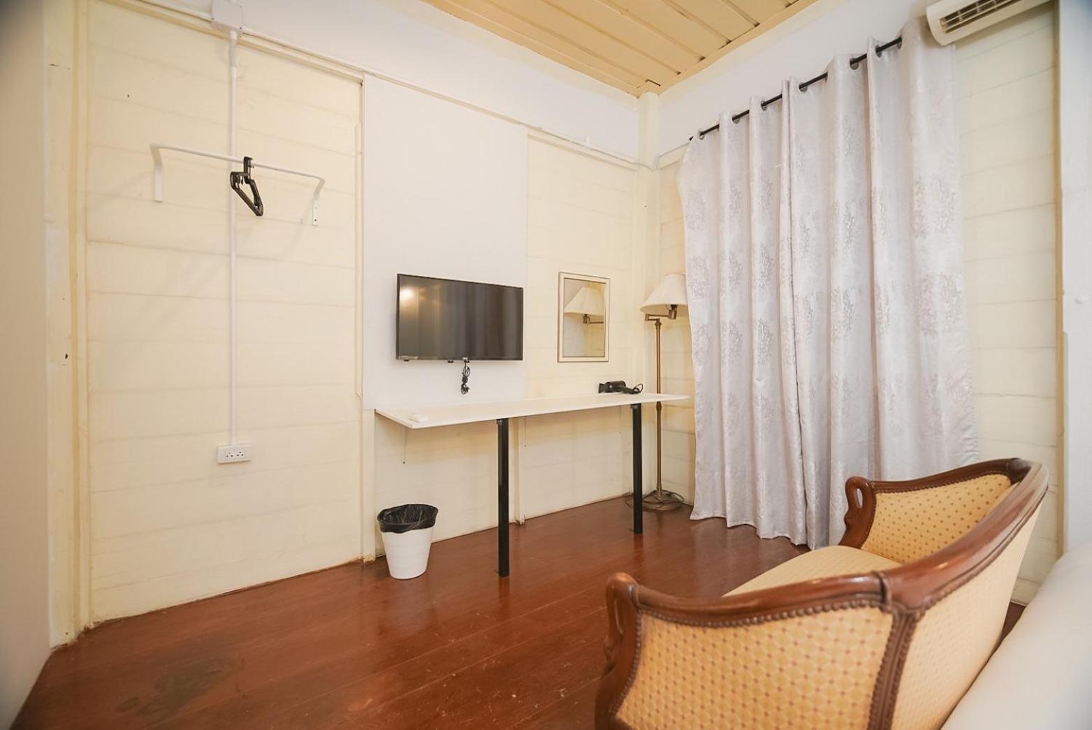 Apartamento Mitr Yaowarat *
