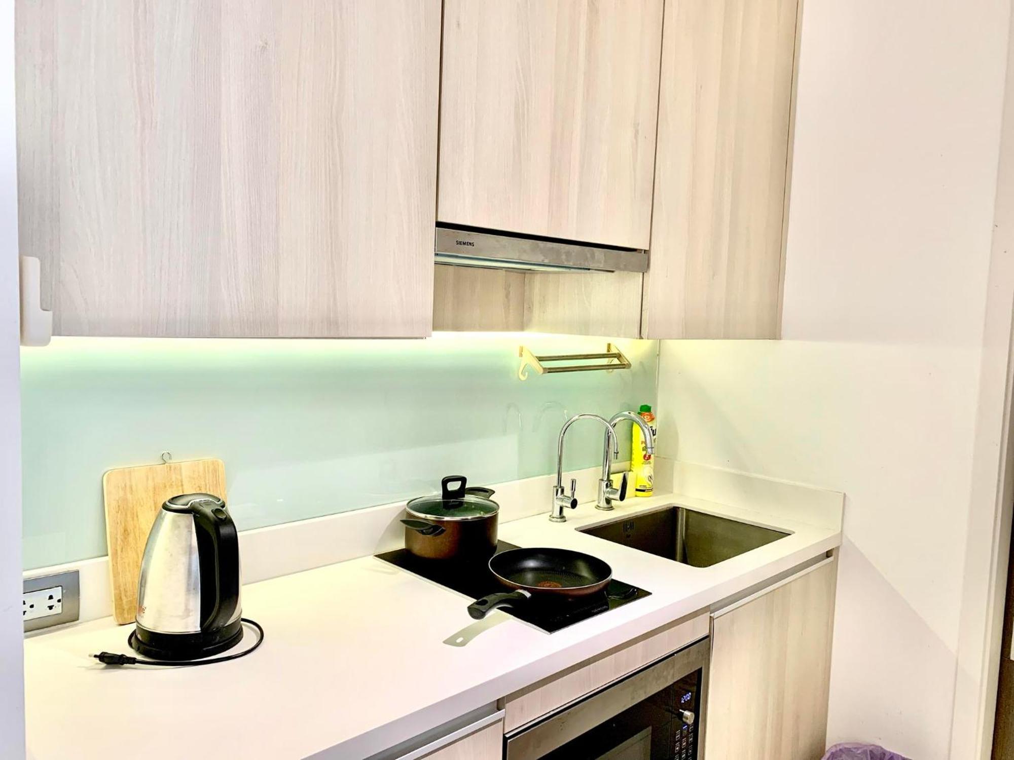 Sukhumvit 11#luxury#pool#gym#bts Nana&mrt Sukhumvit#1br#max2ppl Appartamento Bangkok