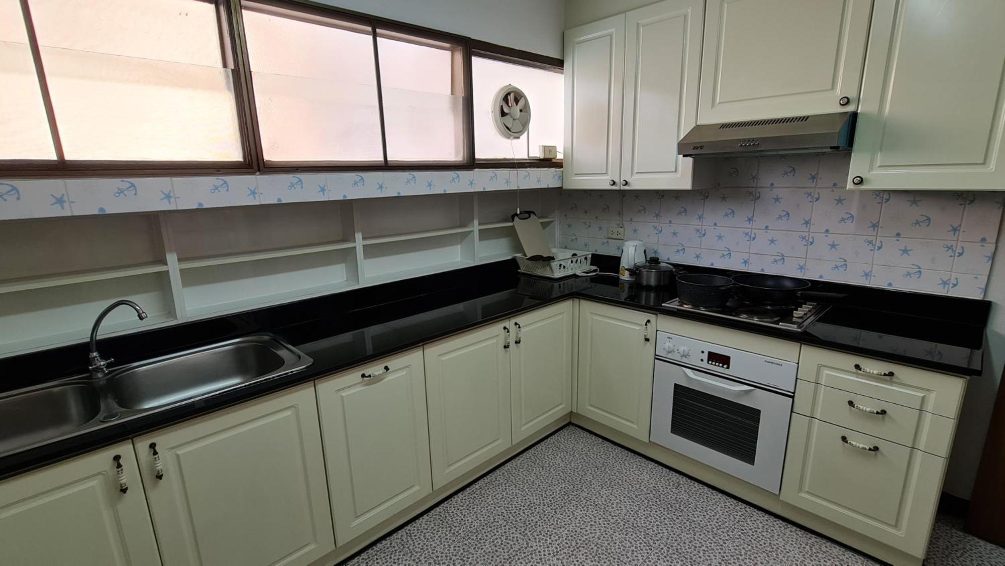 Service Apartment Thong Lo Ekkamai Prompong Appartement Bangkok