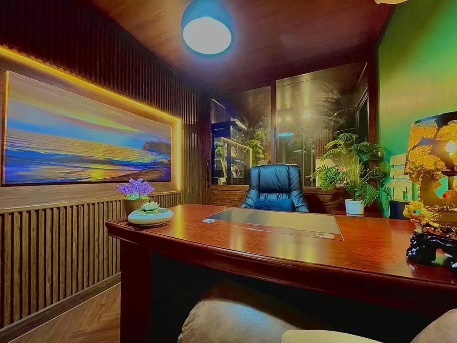 Private Luxury Flat At Sukhumvit Rd Subway Bangkok