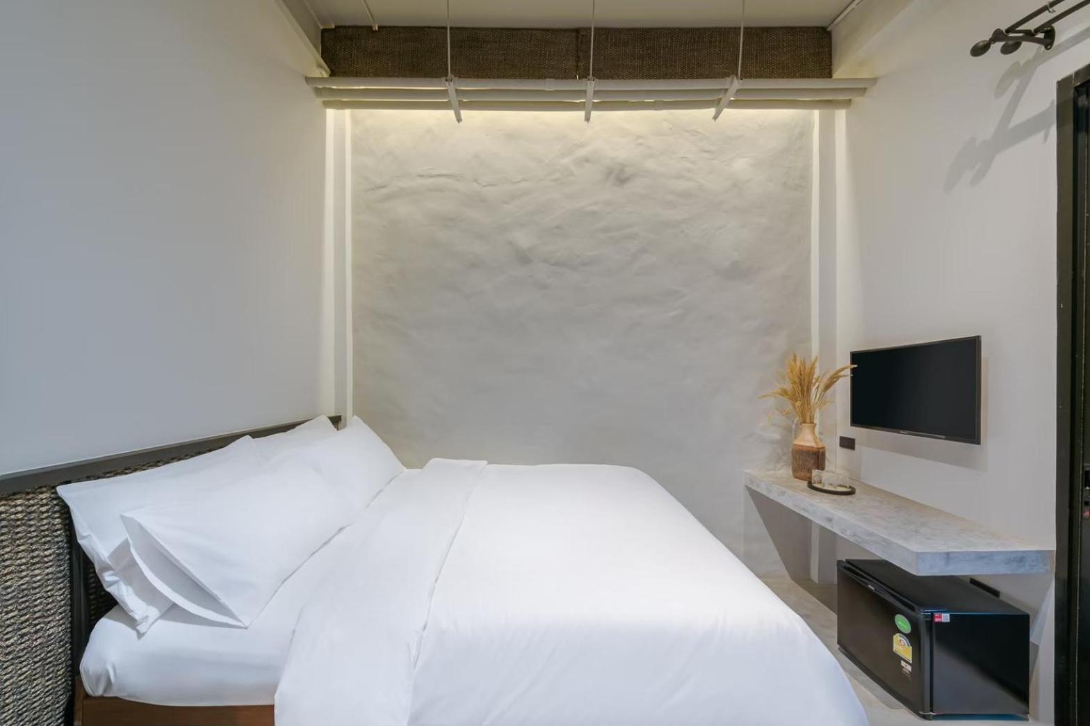 Khách sạn Siam Shelter Bangkok
