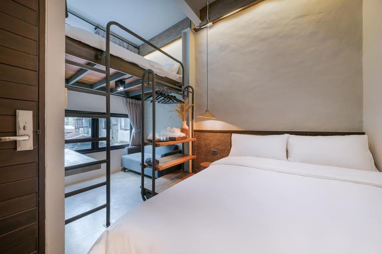 Khách sạn Siam Shelter 3*