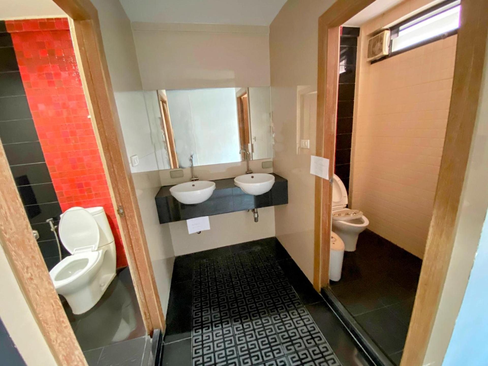 Yowgo Thai Hostel