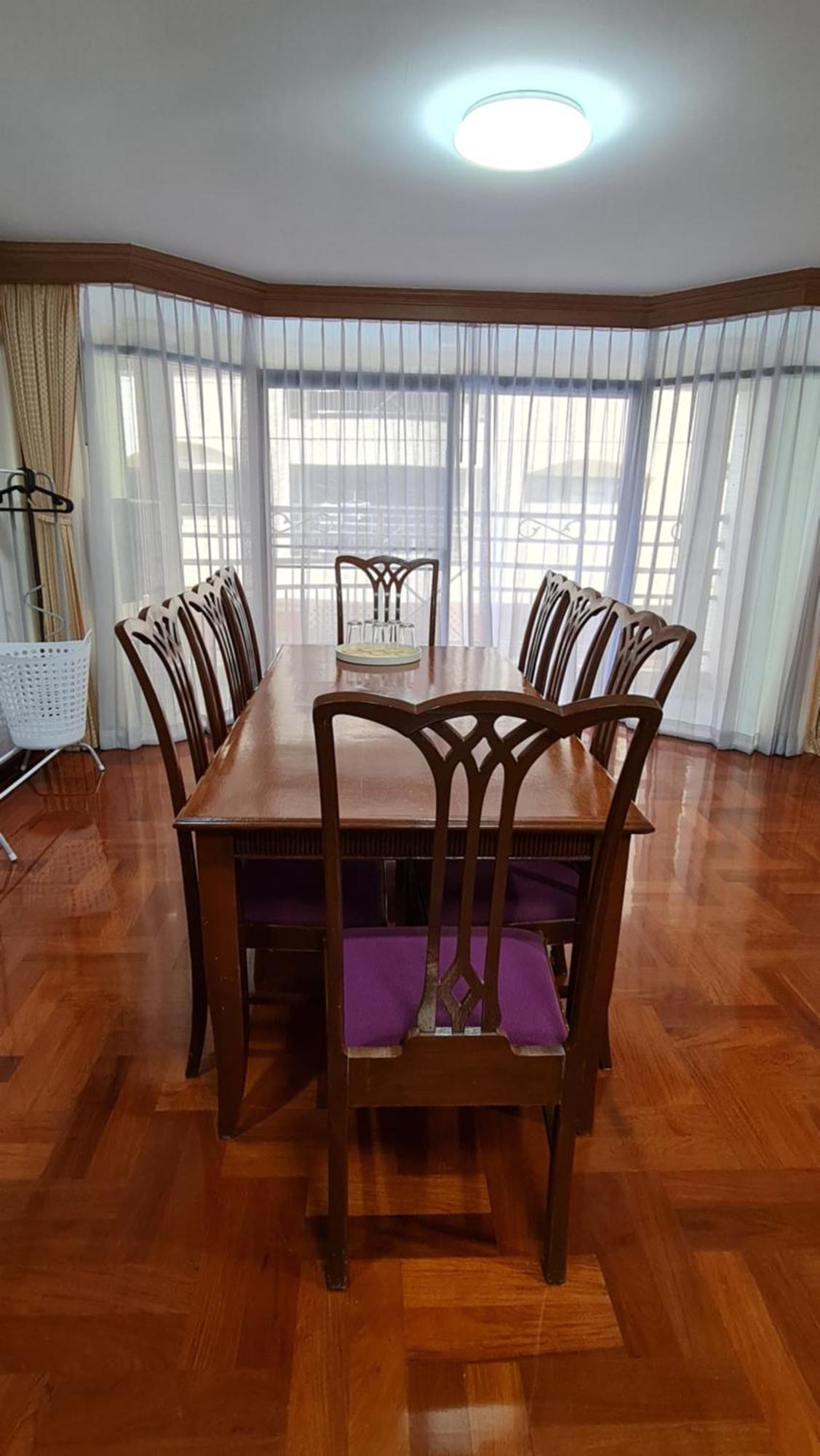 Service Apartment Thong Lo Ekkamai Prompong Appartement