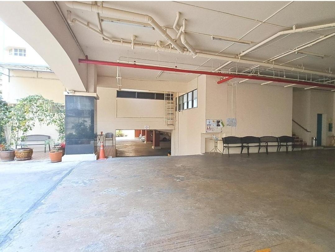 Service Apartment Thong Lo Ekkamai Prompong Appartement