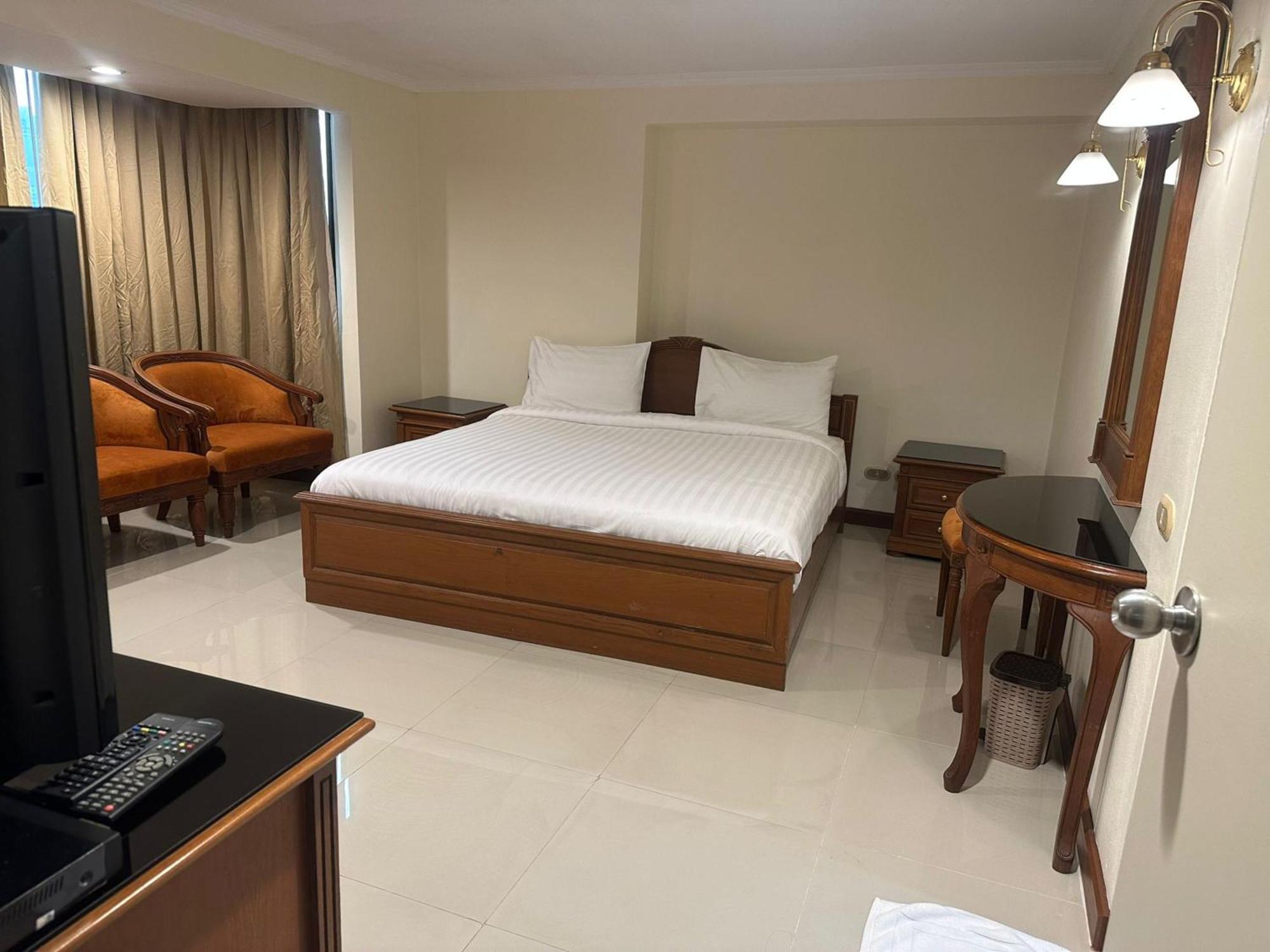 Omni Tower Cozy By Direct Appartement Bangkok