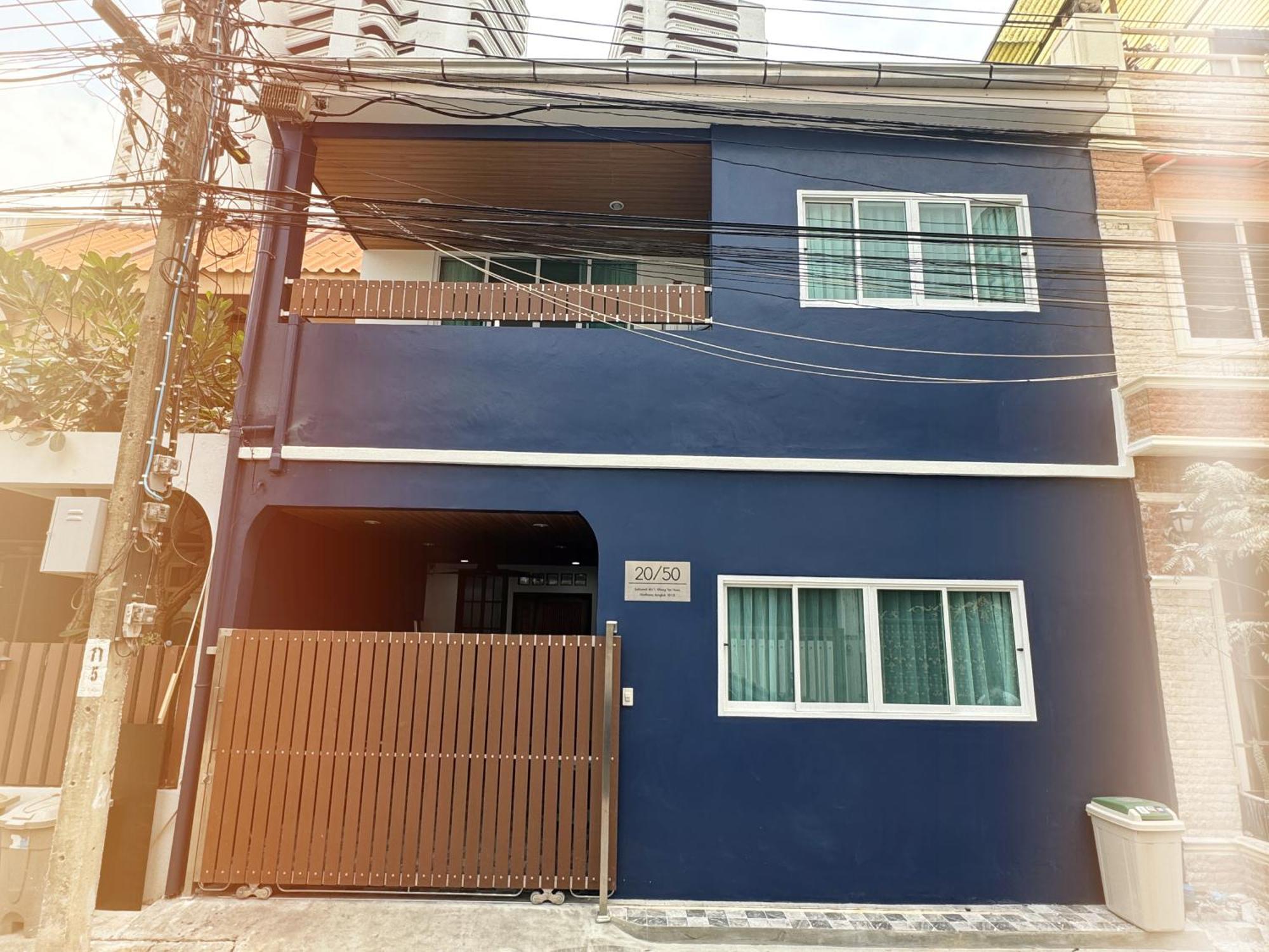 Modern - 6beds, Center, Phrom Phong Bts, Em District, Terminal 21 Vila Bangkok