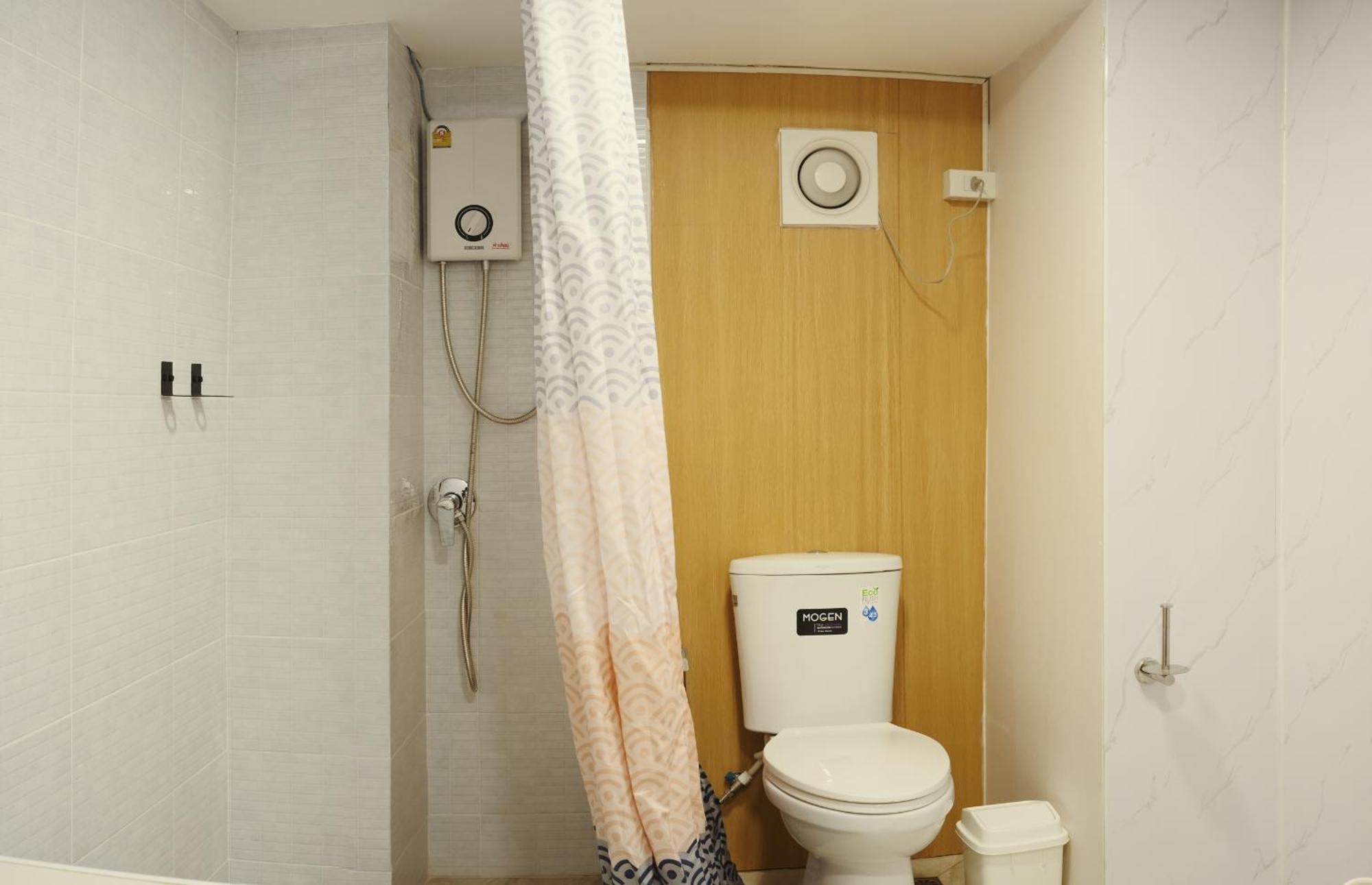 Hébergement de vacances Secret House In China Town 2br. Rare Find
