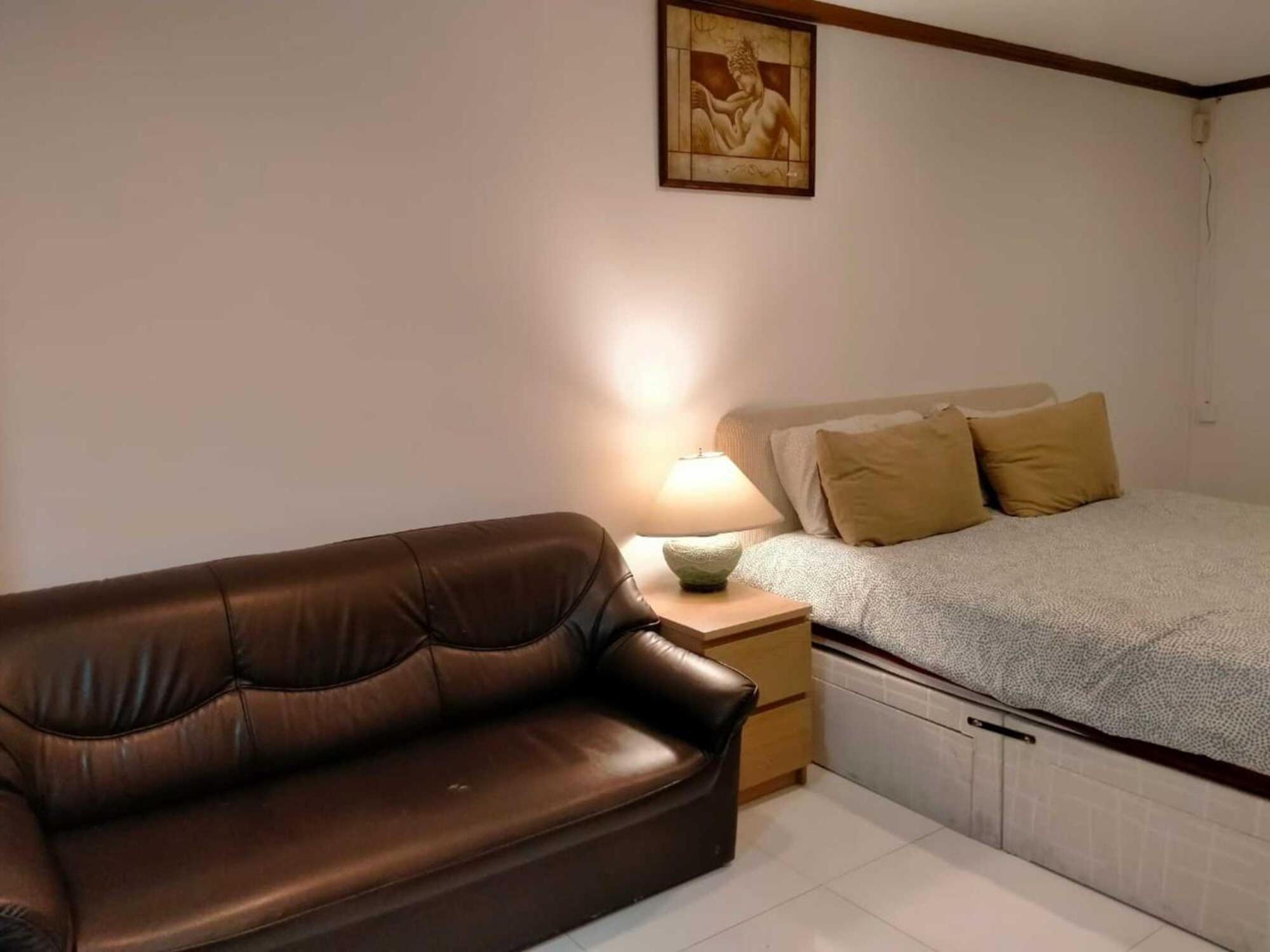 Căn hộ Omni Tower Sukhumvit Soi 4 Direct