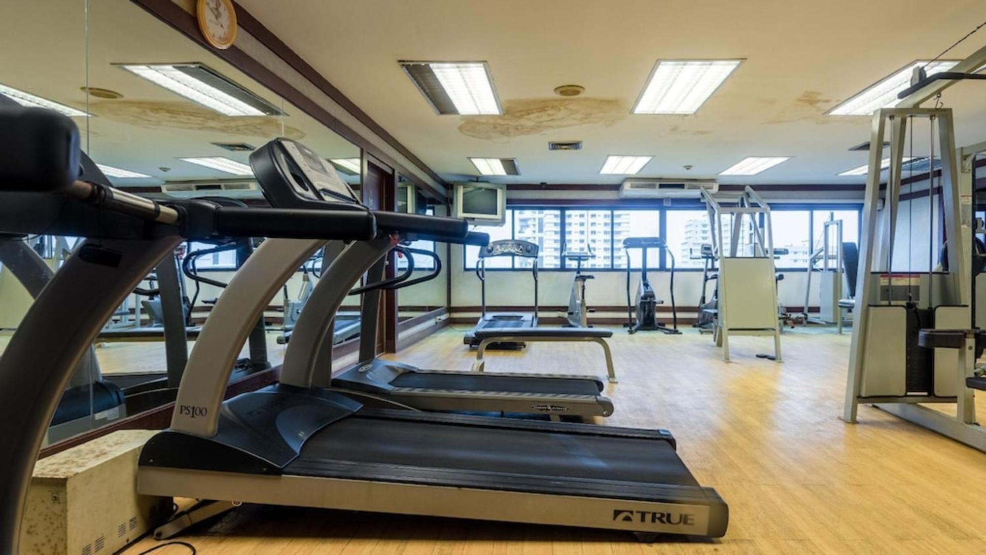 Omni Tower Sukhumvit Soi 4 Direct Căn hộ Bangkok