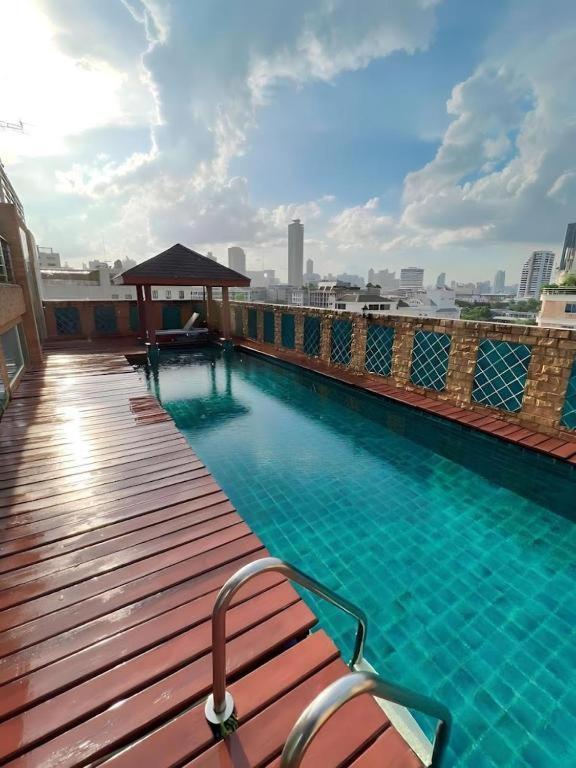 Go Thonglor 23 โกอินน์ ทองหล่อ 23 X Pangsapuri *
