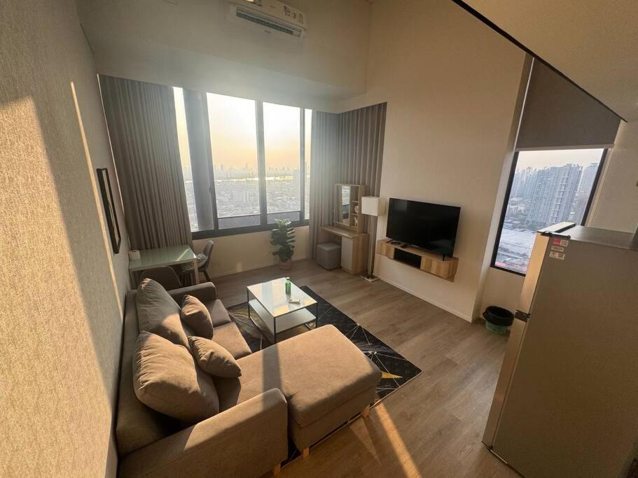 Apartment S87 Ramada Sukhumvit 87 Bts Onnut Swim Gym 711 *