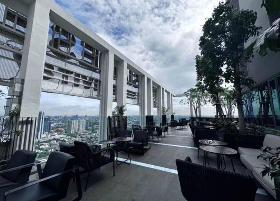 S87 Ramada Sukhumvit 87 Bts Onnut Swim Gym 711 Bangkok