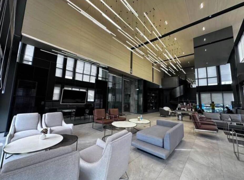 Apartment S87 Ramada Sukhumvit 87 Bts Onnut Swim Gym 711 Bangkok