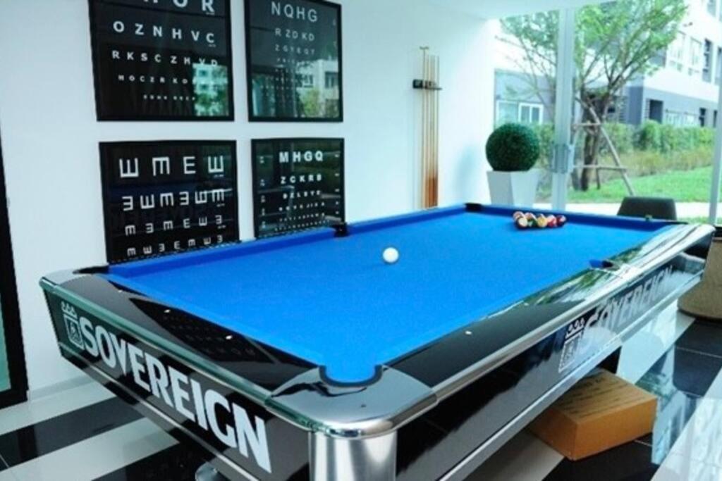 Private Luxury Flat At Sukhumvit Rd Subway * Bangkok