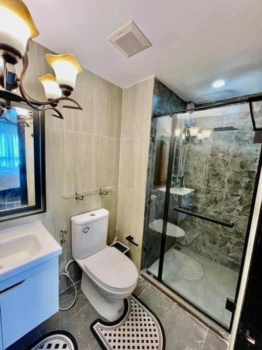 Private Luxury Flat At Sukhumvit Rd Subway Apartment *