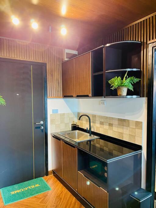 Apartment Private Luxury Flat At Sukhumvit Rd Subway Bangkok