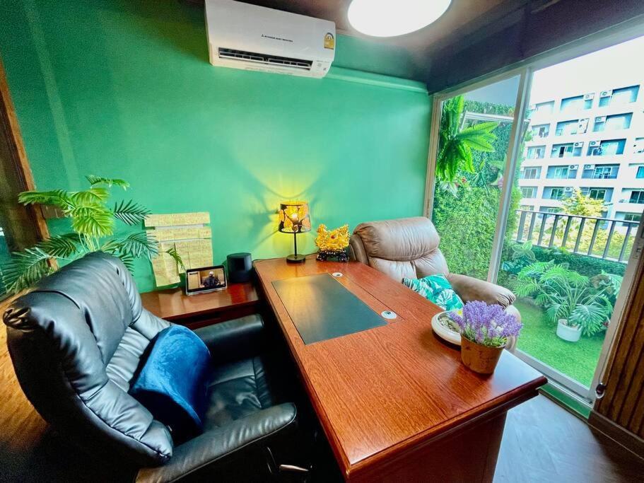 Private Luxury Flat At Sukhumvit Rd Subway Bangkok