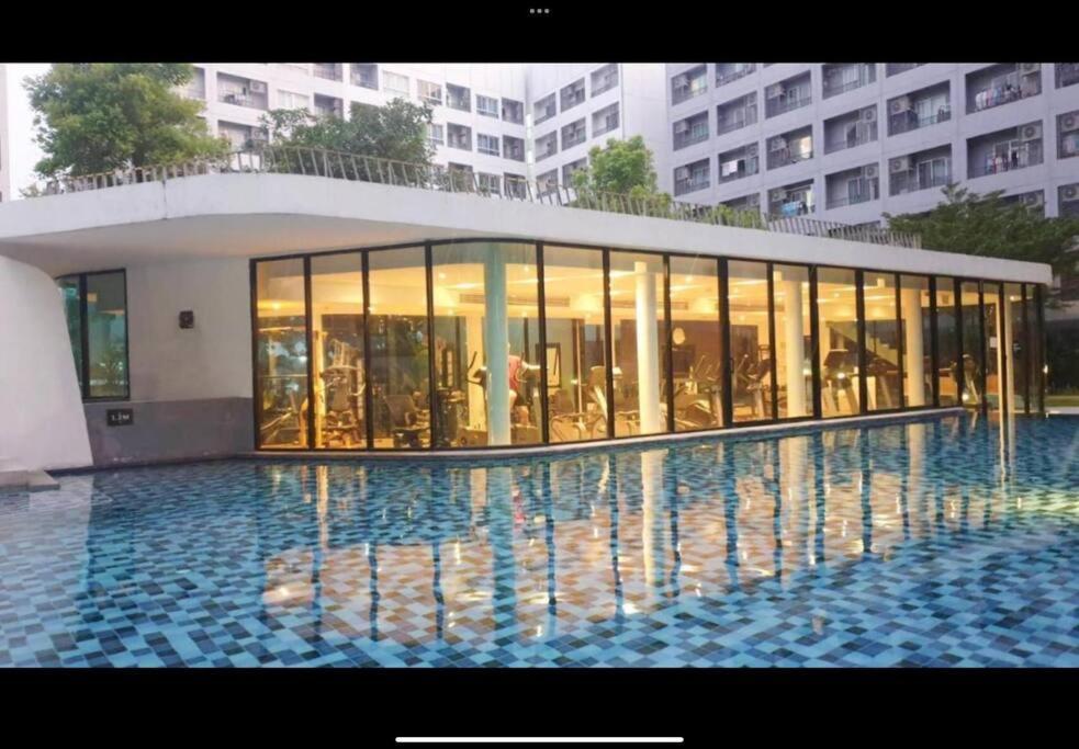 Private Luxury Flat At Sukhumvit Rd Subway Apartment