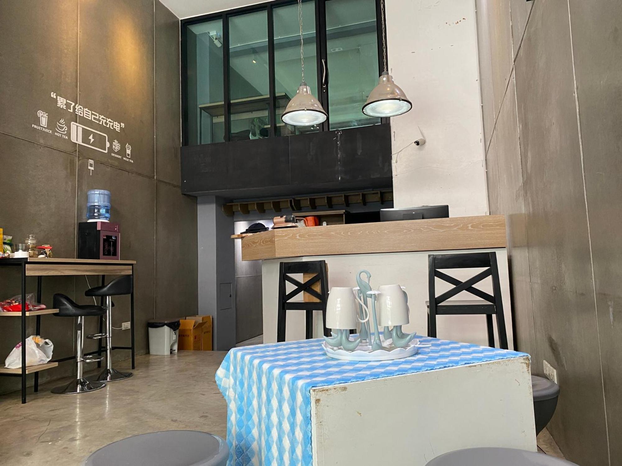 Hostel Yowgo Thai