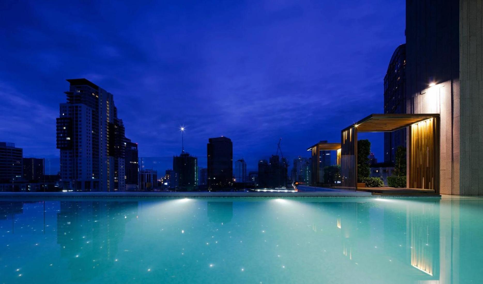 Luxury 2br On The Clouds In Prime Area *