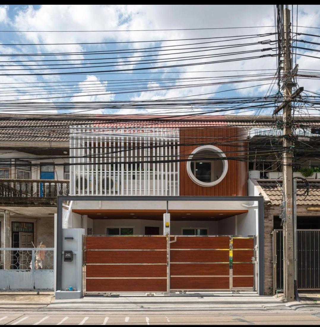 Huai Khwang Fullmoon House__city Center Family Experience *