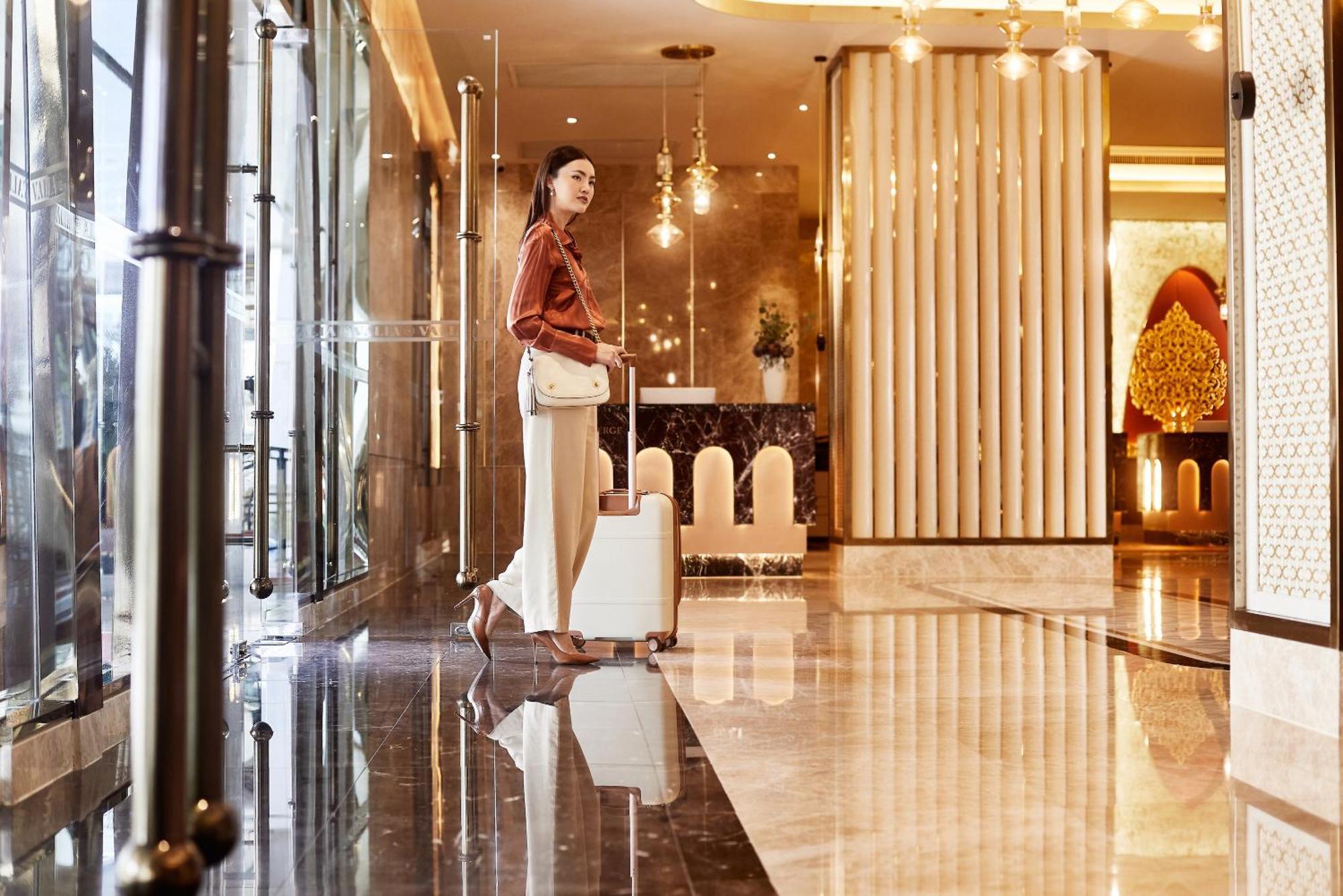 Khách sạn Valia Bangkok