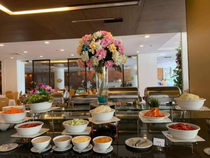 Khách sạn Princeton 4*