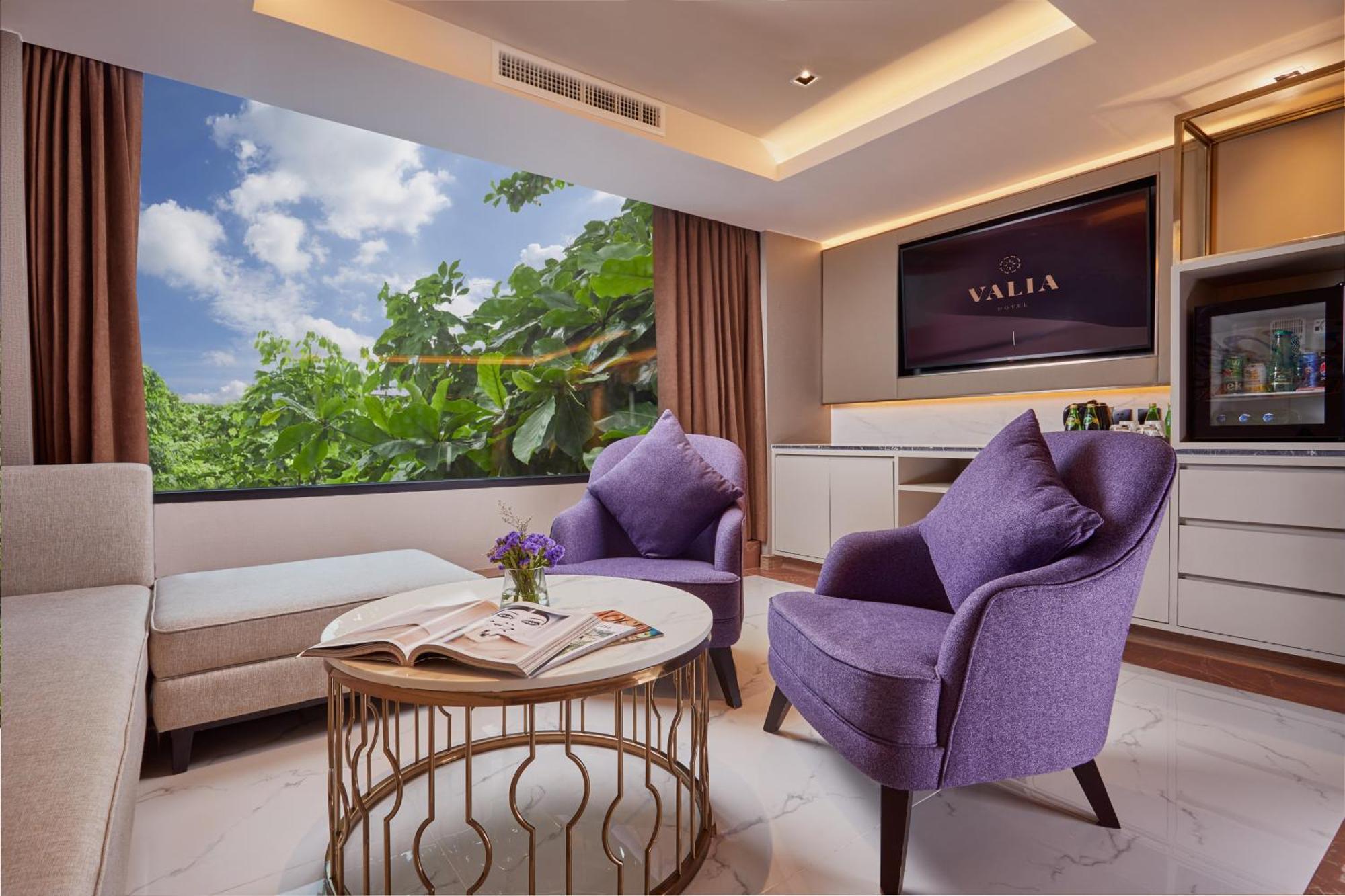 Khách sạn Valia Bangkok