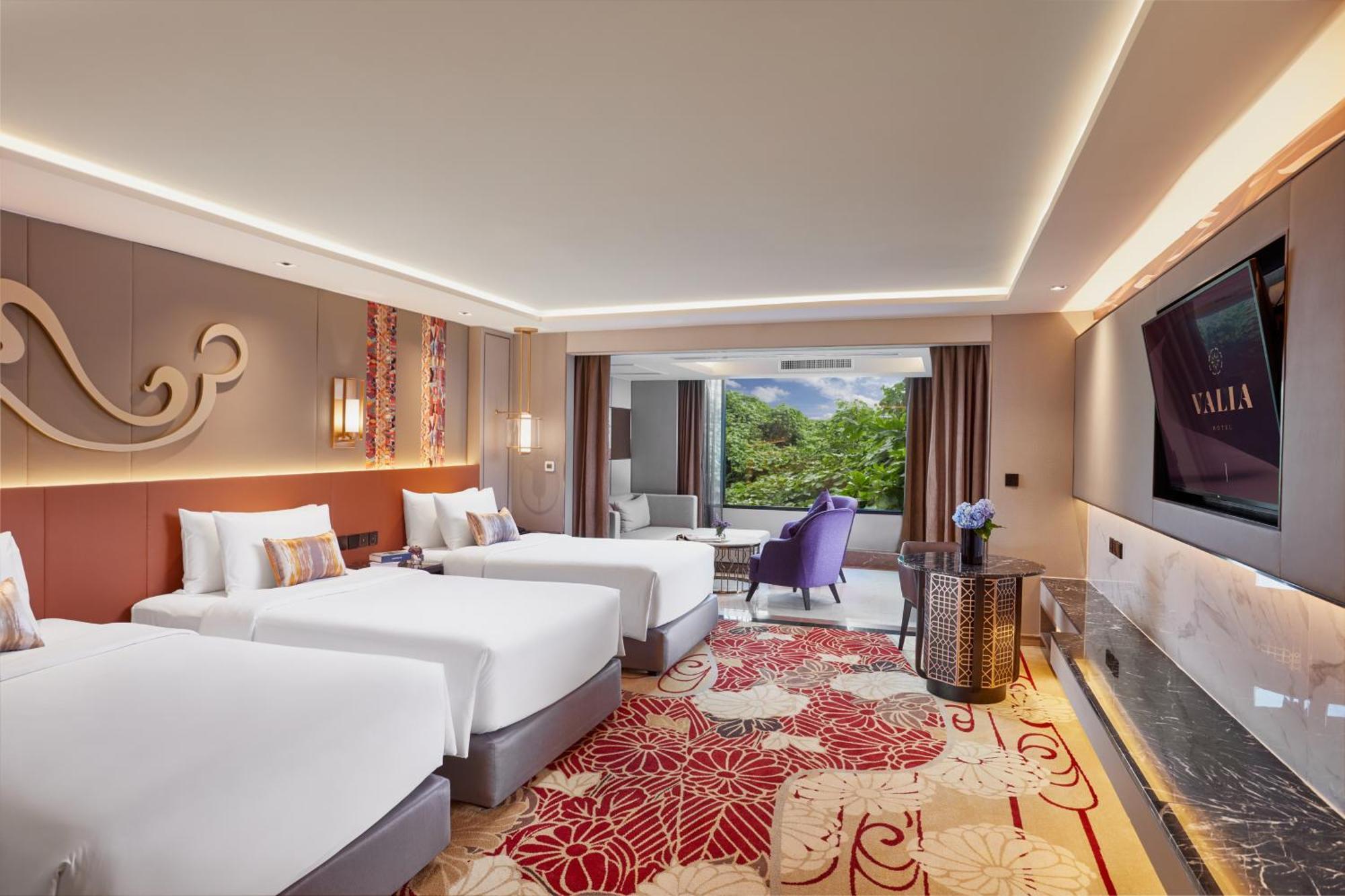 Valia Khách sạn 5*