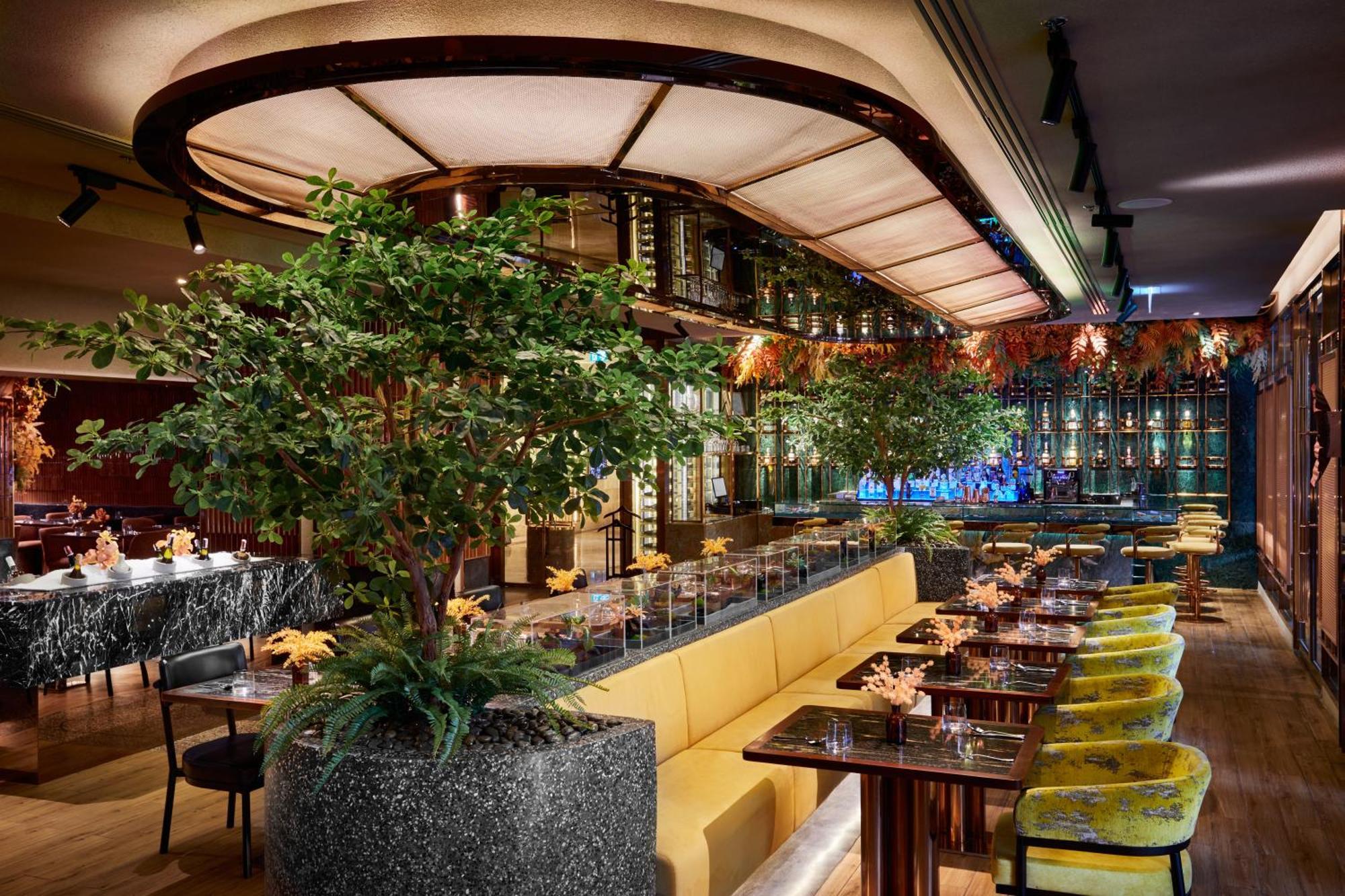 Valia Khách sạn 5*