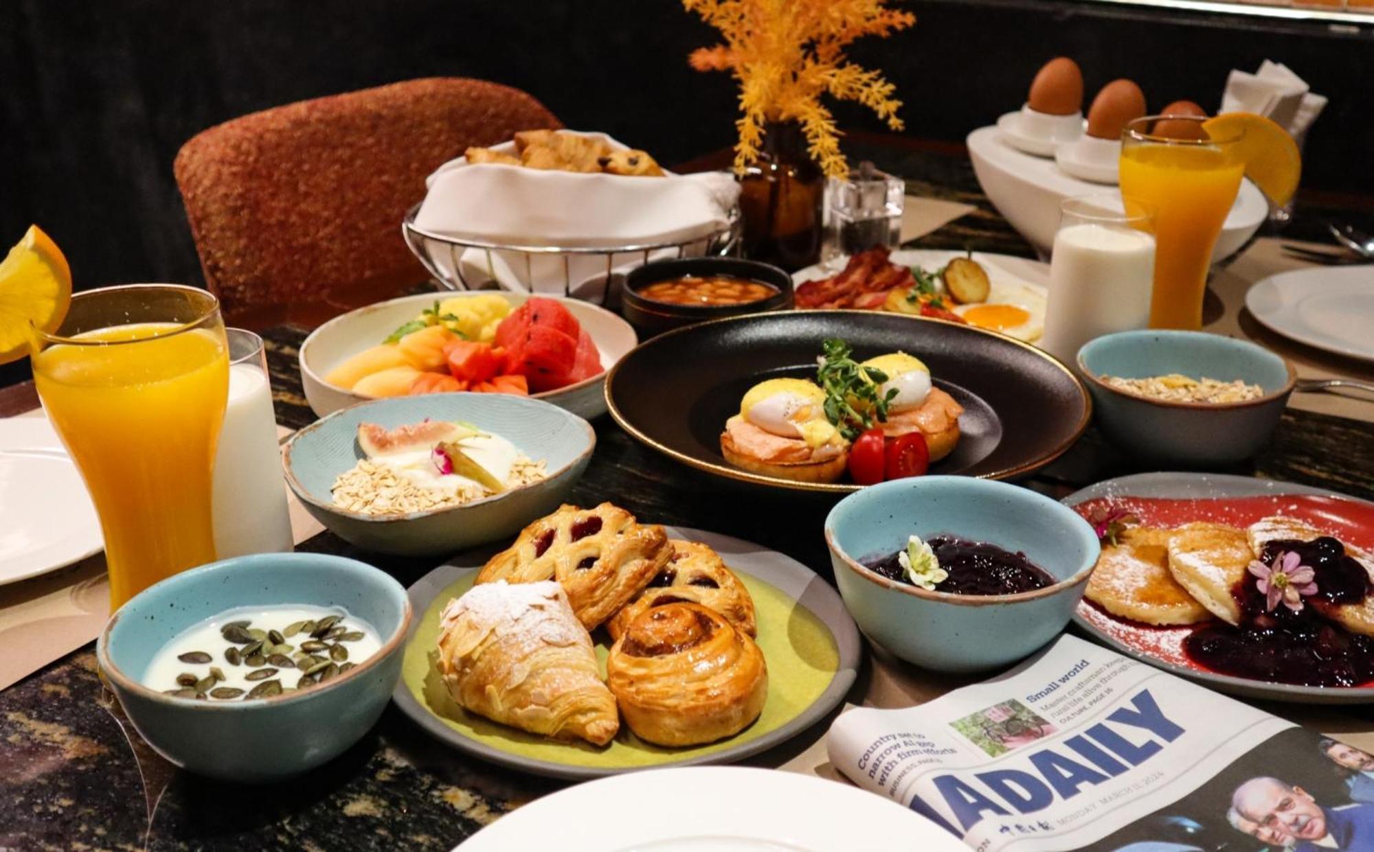 Valia Khách sạn 5*