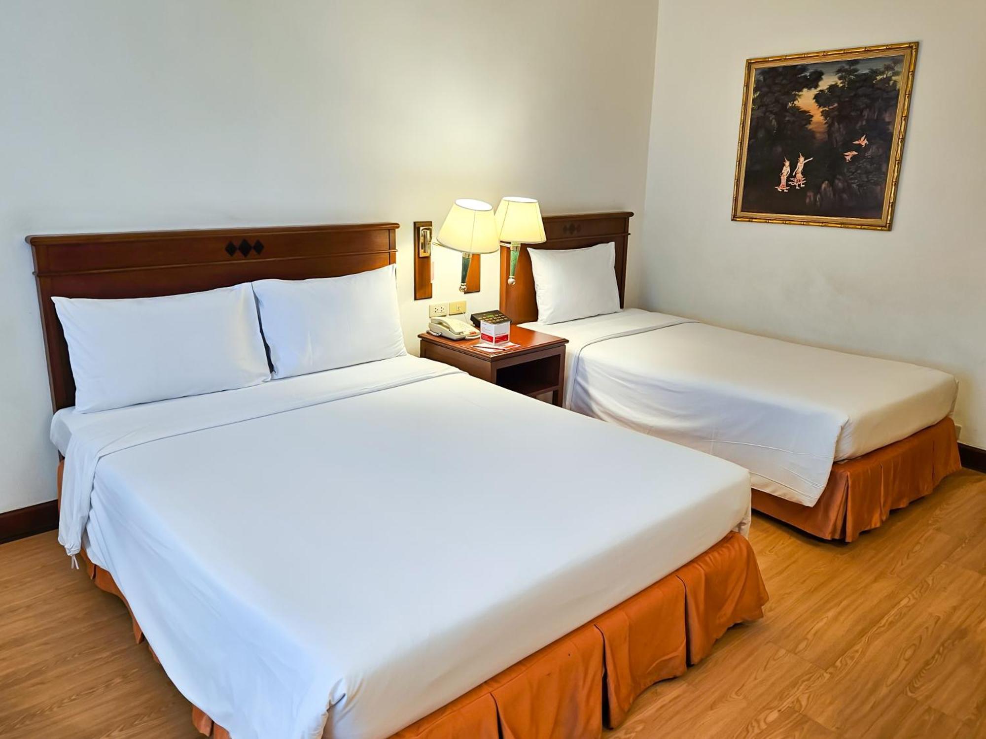 Hotel Ramada By Wyndham D Ma 4*