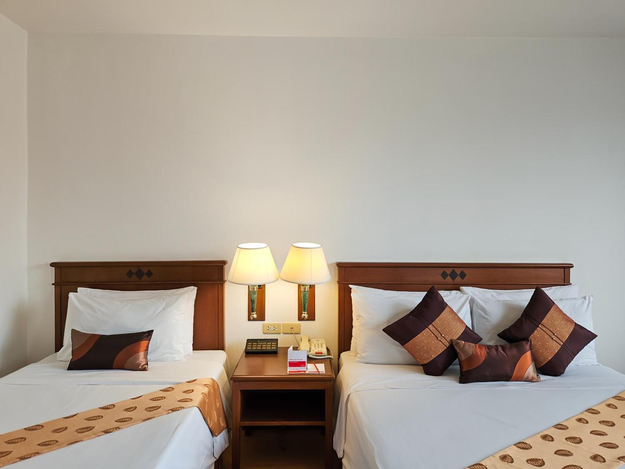 Hotel Ramada By Wyndham D Ma 4*