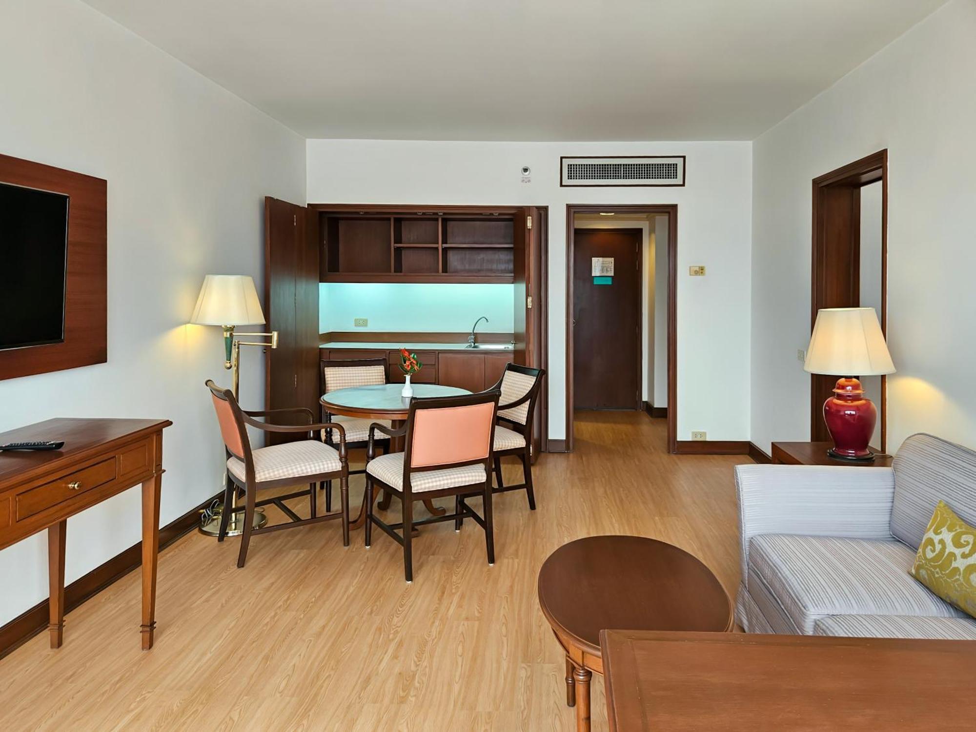 Hotel Ramada By Wyndham D Ma