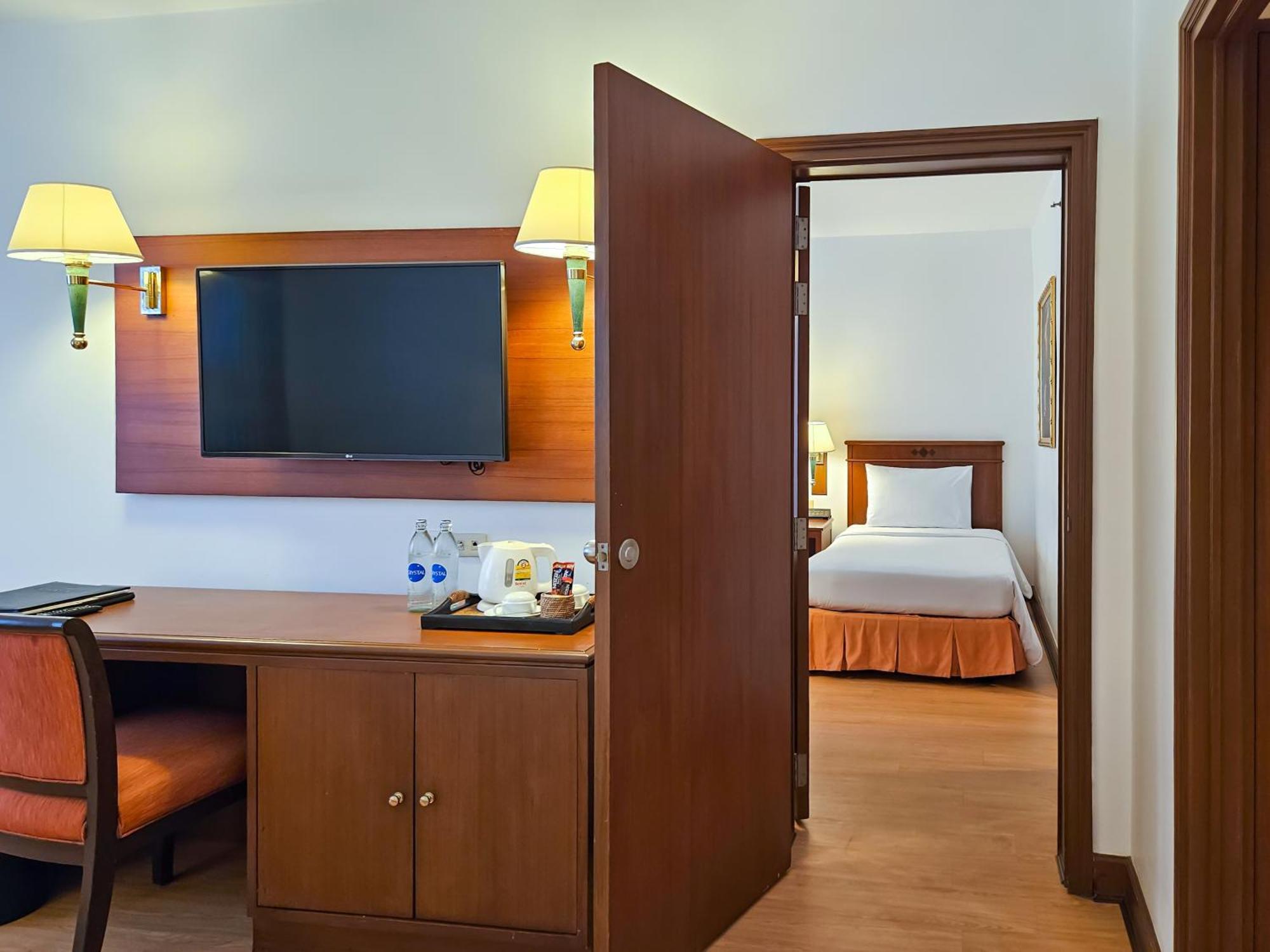 Hotel Ramada By Wyndham D Ma