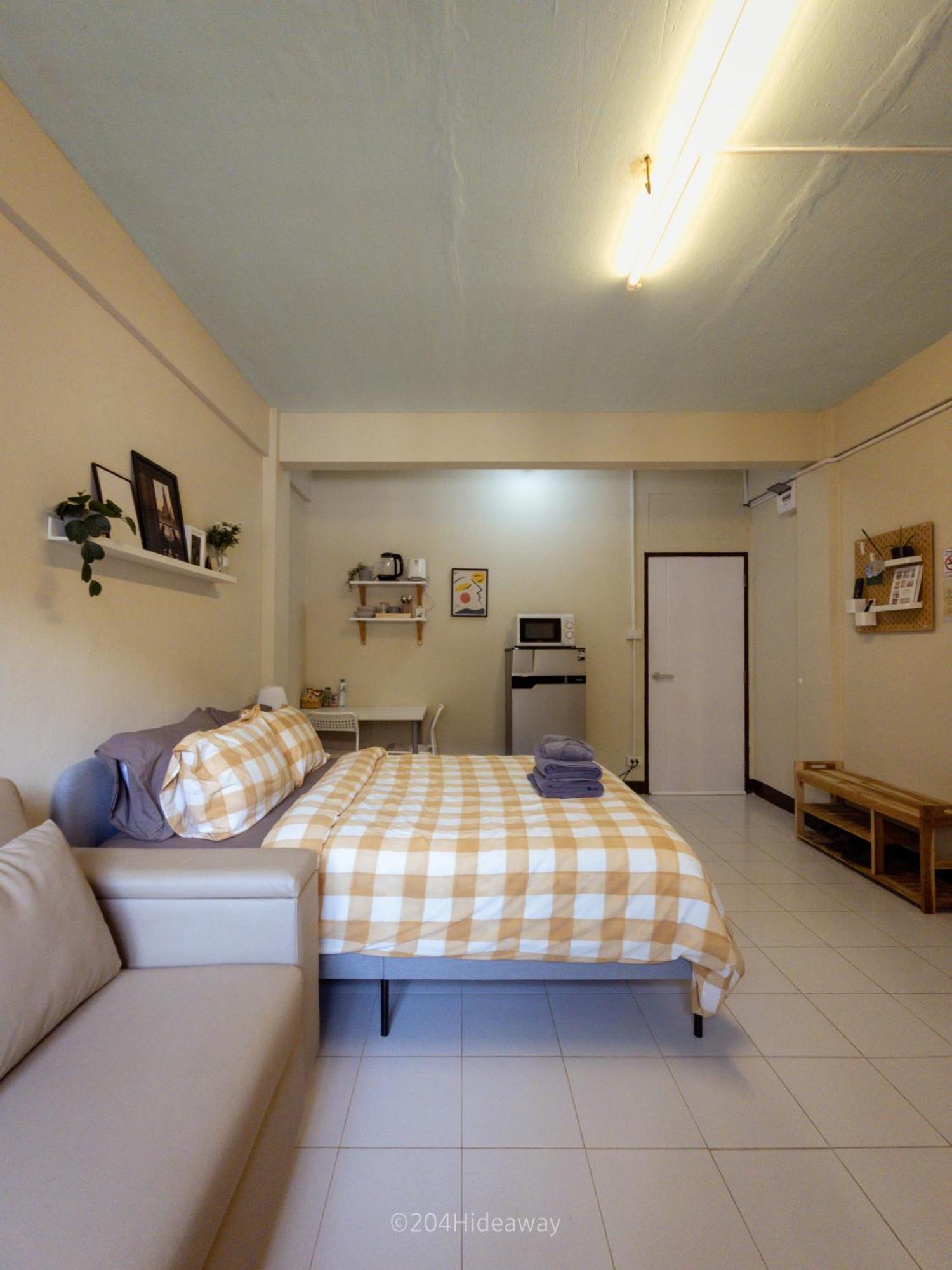 Pangsapuri 204hideaway-local With Street Food Only 15 Min Walk To Skytrain *