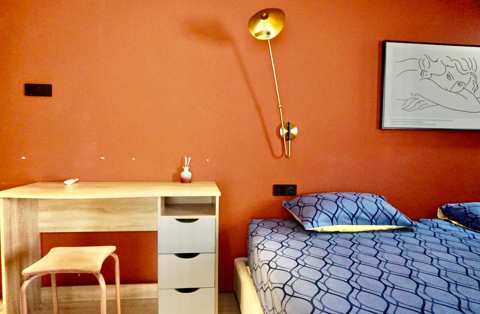 Silom Soi 3 Chill With Unique Design-hash Apartment