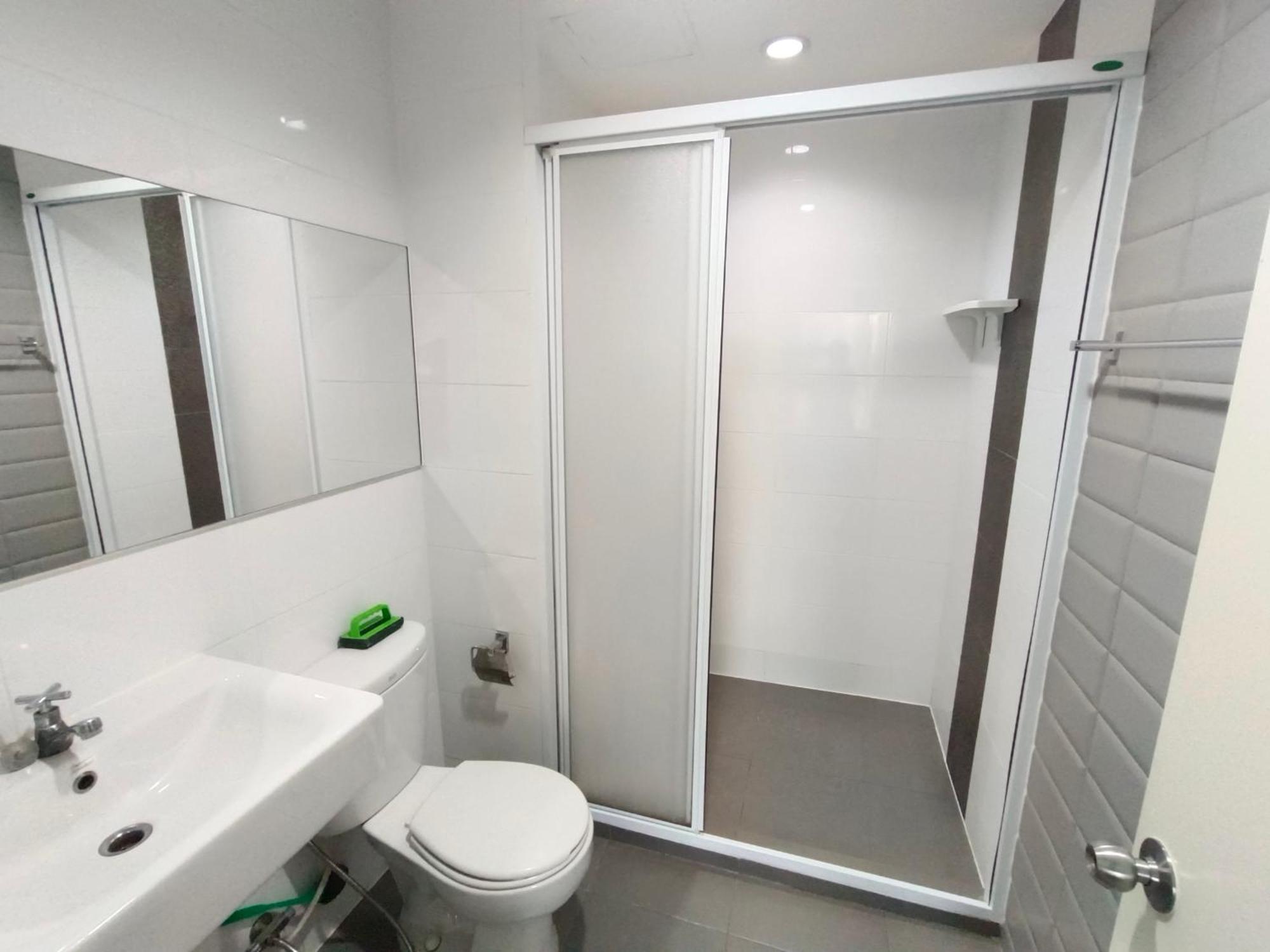 Sukhumvit 48 Bts Phra Khanong 1 Bedroom Apartment, Gym, Swimming Pool Bangkok