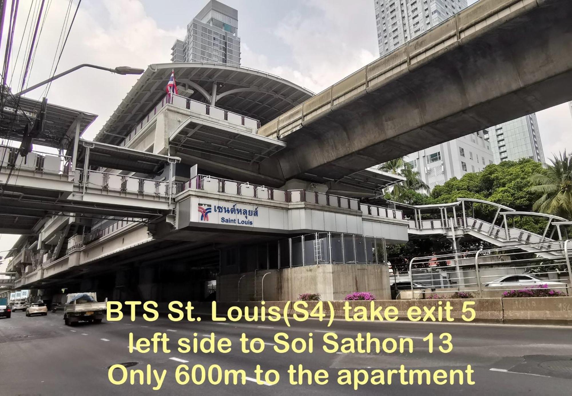 Sathon 15 Close To Bts Skytrain St Louis & Surasak Bangkok