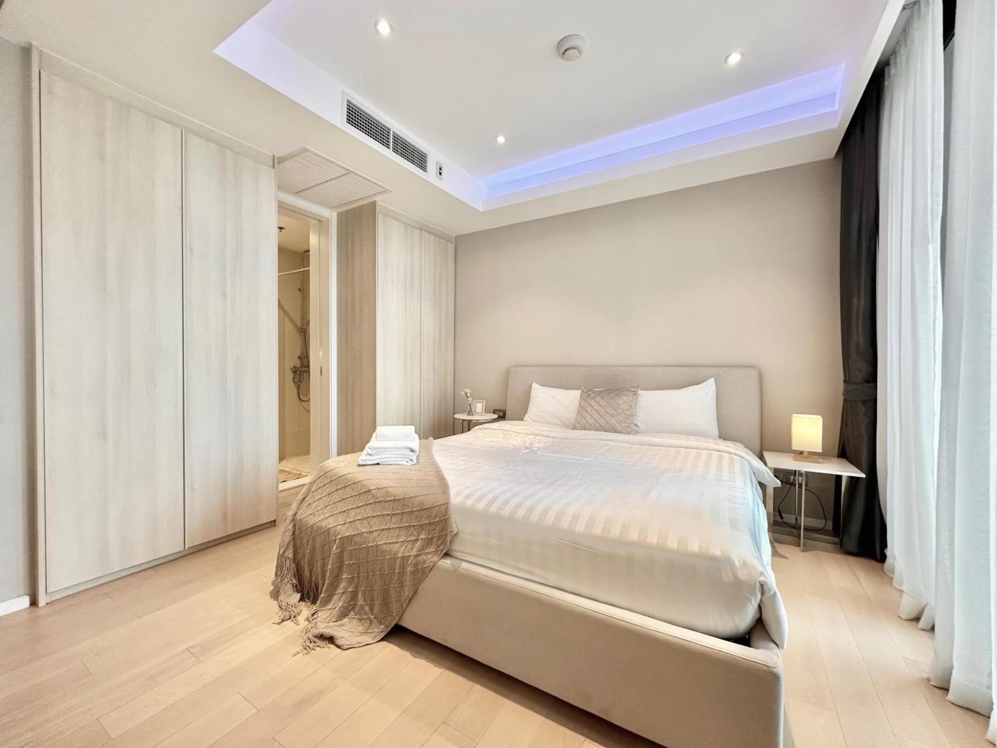 Apartemen Sukhumvit 11#luxury#pool#gym#bts Nana&mrt Sukhumvit#1br#max4ppl