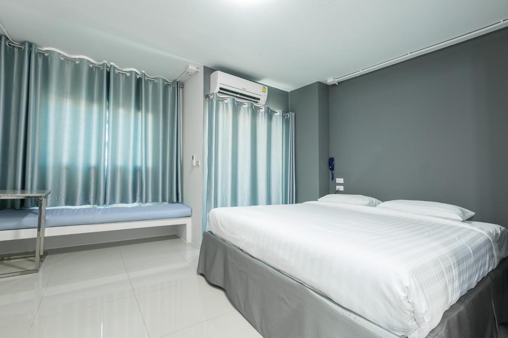 Khách sạn Siam Rama9 Bangkok